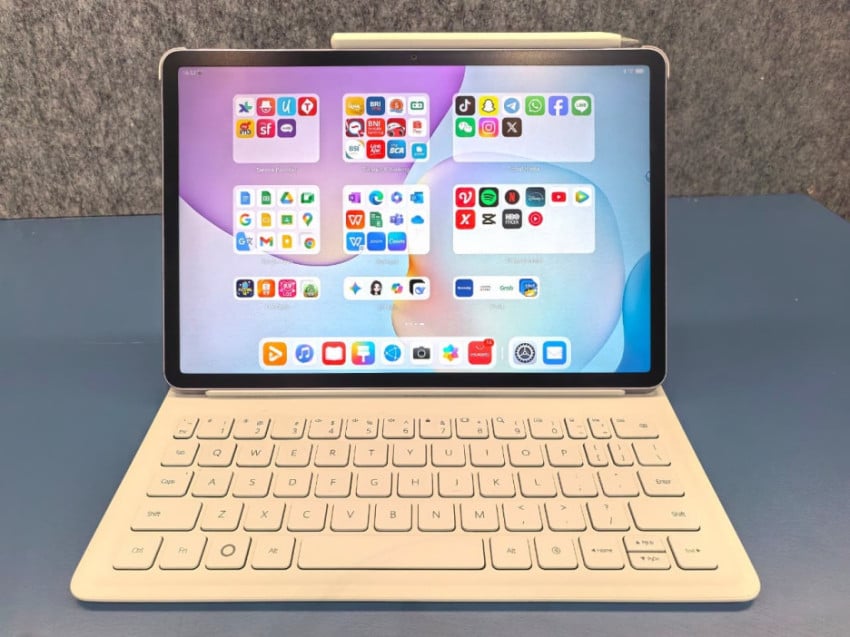 Tablet Setara Laptop, Memudahkan Akses Google Apps dan Aplikasi Lain