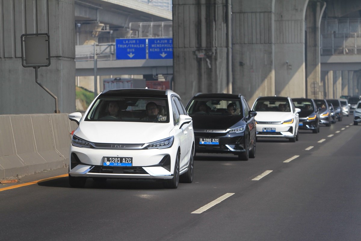 Produsen Mobil Listrik Terlaris BYD Unggul Jauh dari Tesla