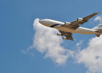 10 Rute Penerbangan Terlama di Dunia